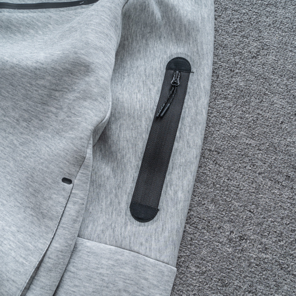 CONJUNTO NK TECH FLEECE - Desconto de Primeira Compra