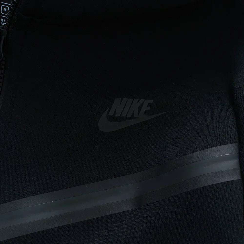 CONJUNTO NK TECH FLEECE - Desconto de Primeira Compra