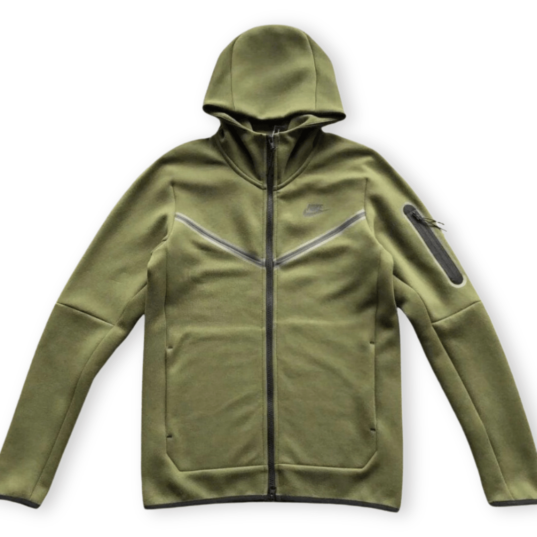 CONJUNTO NK TECH FLEECE - Desconto de Primeira Compra