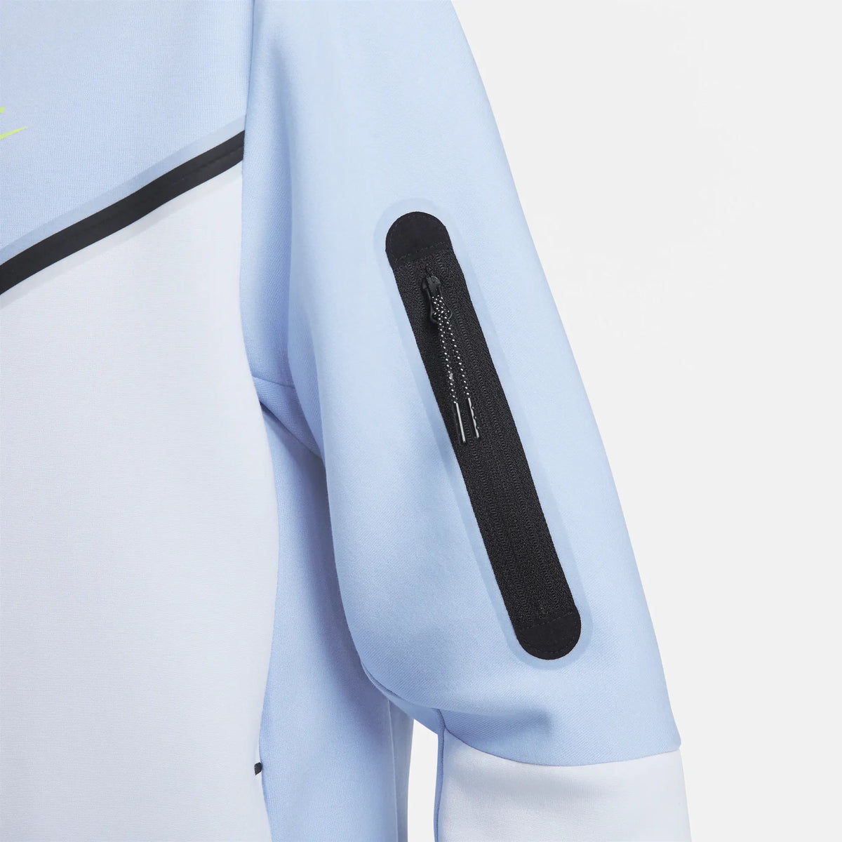 CONJUNTO NK TECH FLEECE - Desconto de Primeira Compra