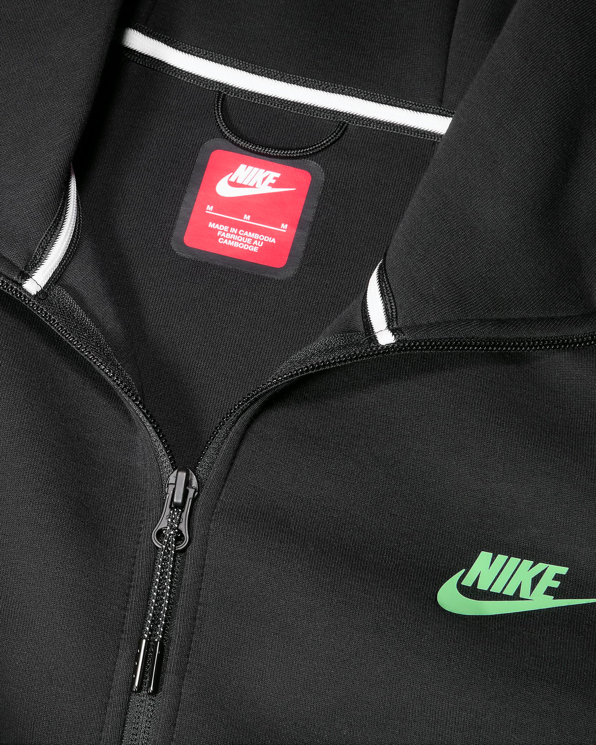 CONJUNTO NK TECH FLEECE - Desconto de Primeira Compra