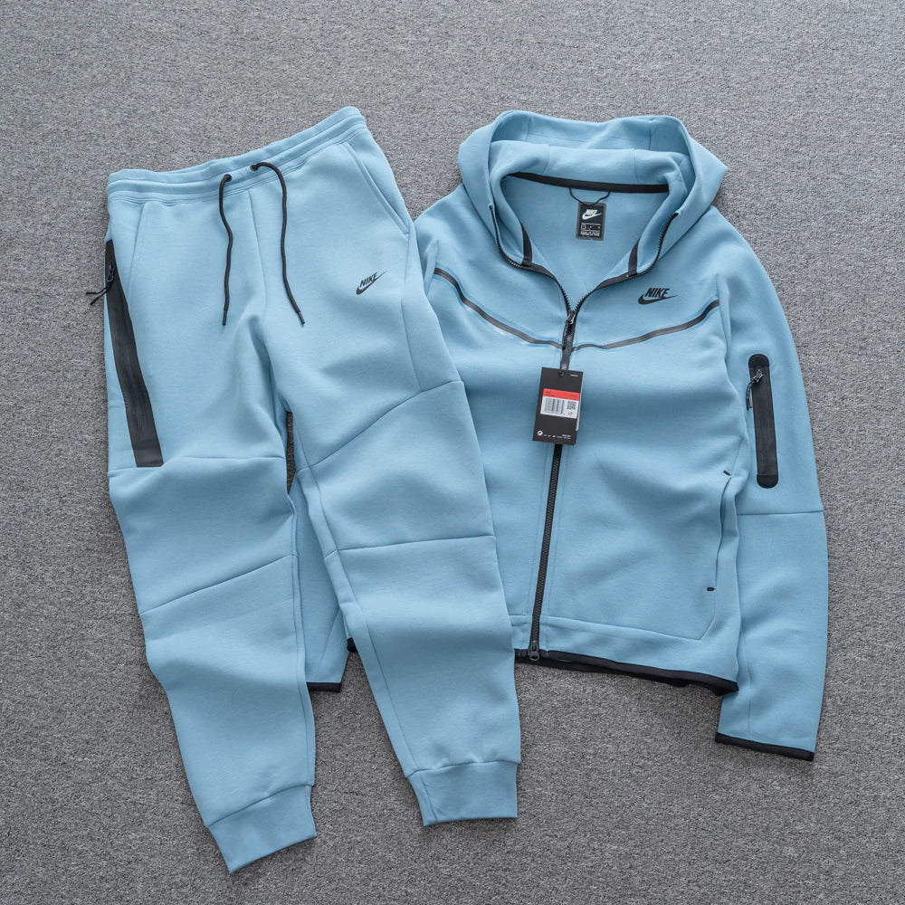 CONJUNTO NK TECH FLEECE - Desconto de Primeira Compra