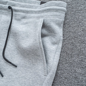 CONJUNTO NK TECH FLEECE - Desconto de Primeira Compra