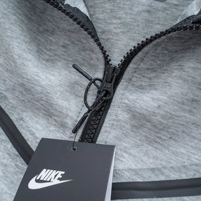 CONJUNTO NK TECH FLEECE - Desconto de Primeira Compra