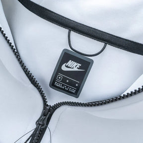 CONJUNTO NK TECH FLEECE - Desconto de Primeira Compra