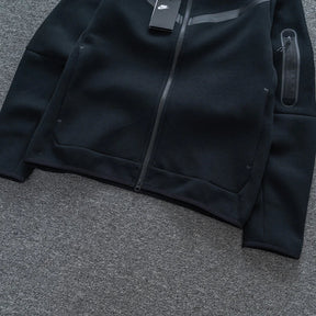 CONJUNTO NK TECH FLEECE - Desconto de Primeira Compra