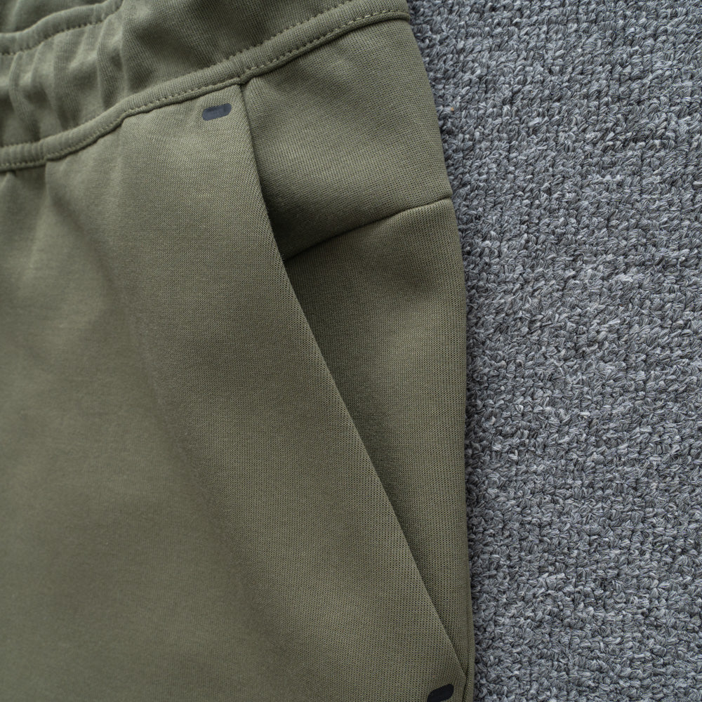 CONJUNTO NK TECH FLEECE - Desconto de Primeira Compra