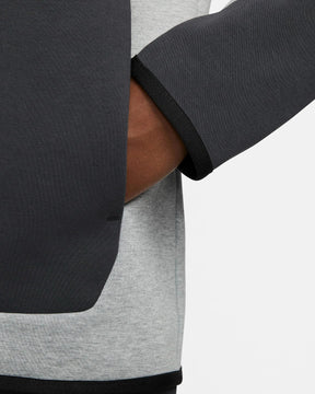 CONJUNTO NK TECH FLEECE - Desconto de Primeira Compra