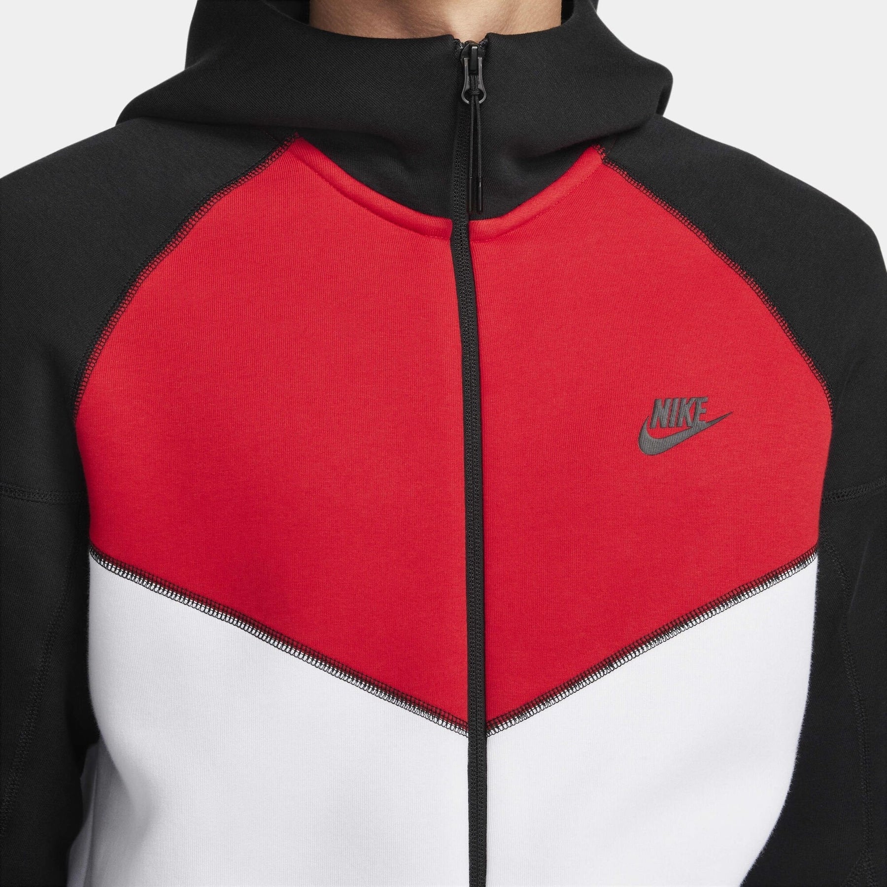CONJUNTO NK TECH FLEECE - Desconto de Primeira Compra