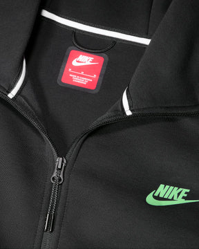 CONJUNTO NK TECH FLEECE - Desconto de Primeira Compra