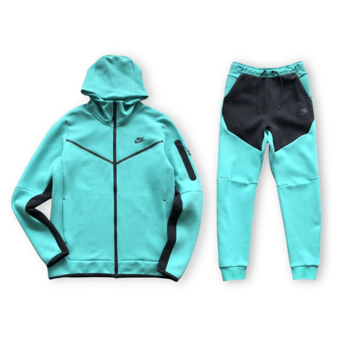 CONJUNTO NK TECH FLEECE - Desconto de Primeira Compra