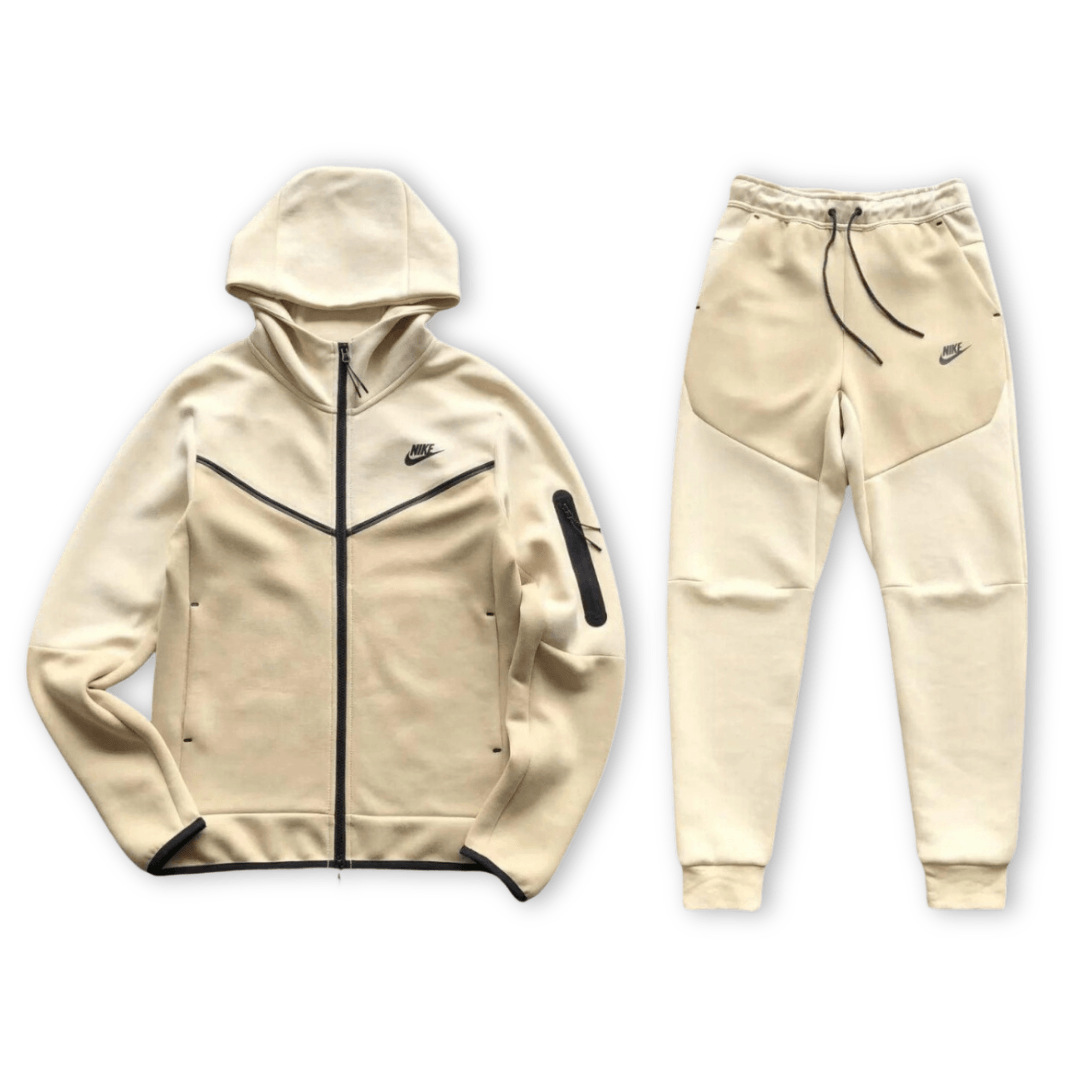 CONJUNTO NK TECH FLEECE - Desconto de Primeira Compra