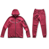 CONJUNTO NK TECH FLEECE - Desconto de Primeira Compra