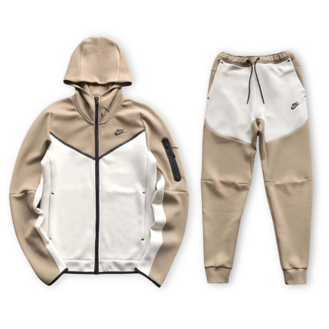 CONJUNTO NK TECH FLEECE - Desconto de Primeira Compra