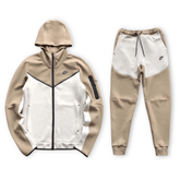 CONJUNTO NK TECH FLEECE - Desconto de Primeira Compra